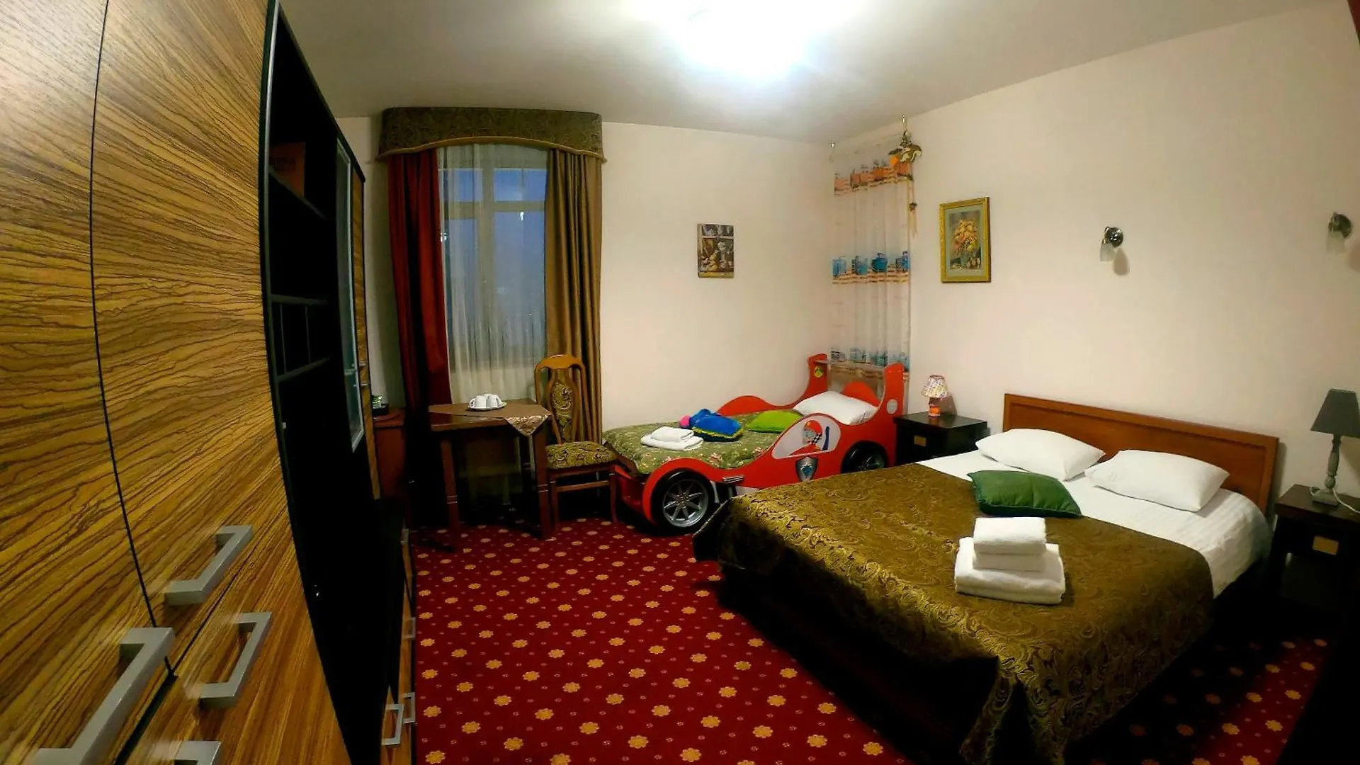 Hotel Lavilia Κίεβο